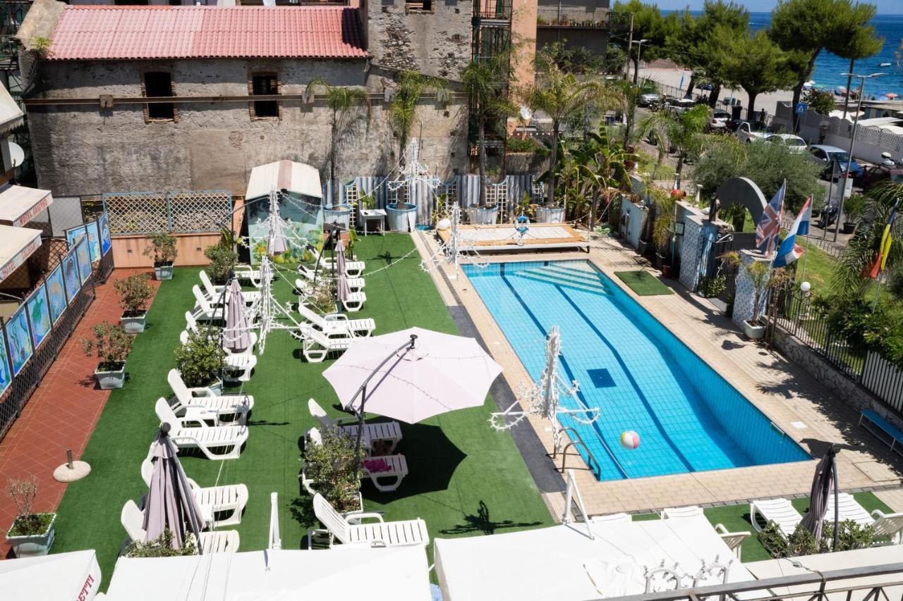 Taormina Hotel Calipso Mazzeo Exteriör bild